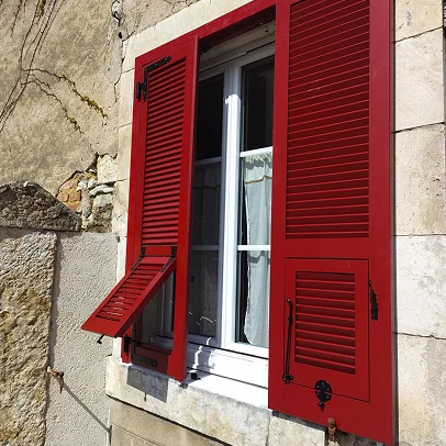 pose de volets à La Châtre près d'Argenton-sur-Creuse en Indre 36